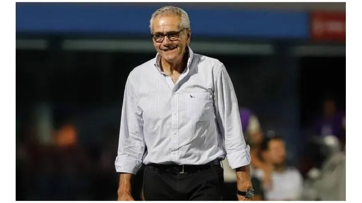 Gregorio Pérez llegó a Lima y mandó esperanzador mensaje al hincha de Universitario
