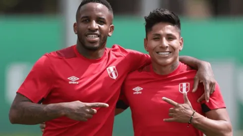 Hinchas piden le piden a Ricardo Gareca la convocatoria de Jefferson Farfán: "En una rodilla es más que Ruidíaz"