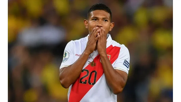 Edison Flores entre la incertidumbre de sus compañeros en Europa y su regreso a la Selección