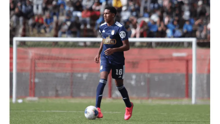 Jesús Castillo apunta al campeonato nacional: "Queremos ganar todo para eso nos preparamos"