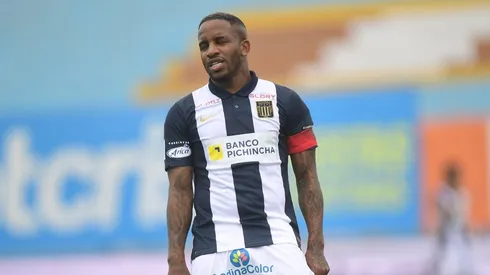 Jefferson Farfán se lesionó en mayo en Alianza Lima.