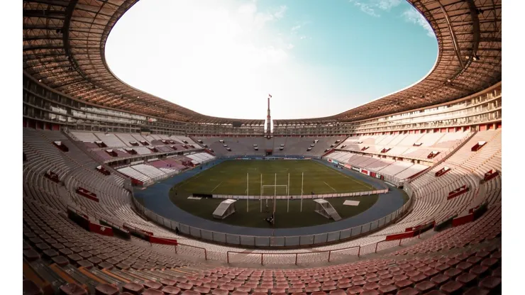 El Ministro de Salud y su dictamen sobre recibir público en los estadios: "Lo veo muy complicado"