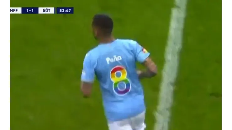 Sergio Peña ingresó el último sábado en el Malmo de Suecia.