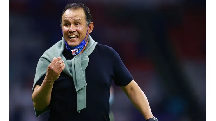 ¡Sigue recibiendo elogios! Juan Reynoso fue nombrado entrenador de la fecha en la Liga MX