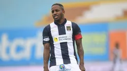 Jefferson Farfán no podrá estar en el Clásico de la Liga 1.