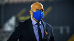 Con Percy Liza desde el arranque: Roberto Mosquera confirmó alineación de Sporting Cristal ante Peñarol