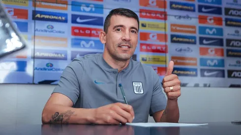 El pajaro Benitez comenzó los últimos dos partidos de Alianza Lima.