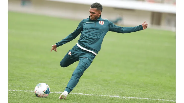 Ángel David Comizzo envía su mejor equipo para enfrentar a Cienciano del Cusco
