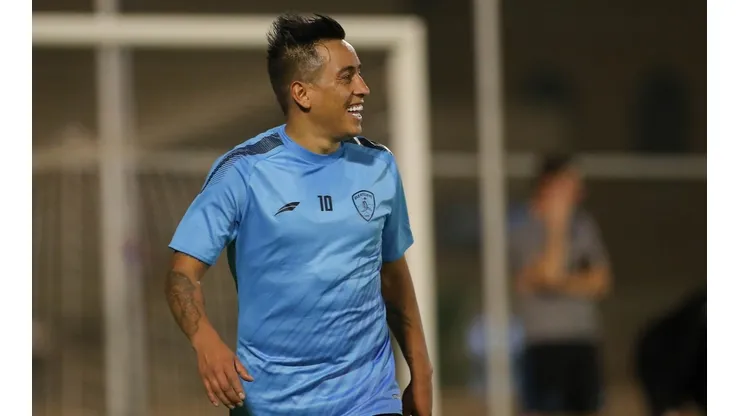 Con este impresionante video, Christian Cueva retomó los entrenamientos con el Al-Fateh