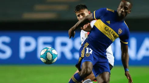 Hinchas de Boca Juniors destruyen a Luis Advíncula en su debut ante River Plate: "Es un asco"