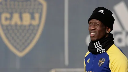 Luis Advíncula llegó a Boca Juniors hace solo unos días.