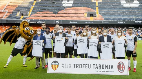 Titular y campeón: Alessandro Burlamaqui ganó su primer título con Valencia ante AC Milan