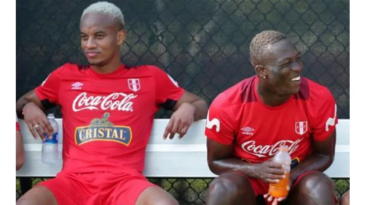 Carrillo y Advíncula son fijos en las convocatorias del Tigre.