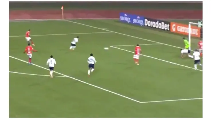 ¡Volvió con gol! Raziel García regresó al titularato y anotó un golazo para Cienciano