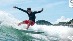 Lucca Mesinas fue el mejor surfer peruano en Tokio 2020.