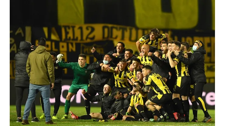 Peñarol en aprietos, cuadro uruguayo podría sufrir cinco bajas ante Cristal por cuartos de la Sudamericana