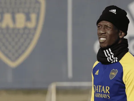 Luis Advíncula será titular contra River Plate si llega el 'transfer' a tiempo