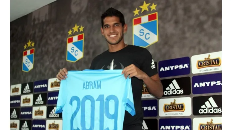 Luis Abram se formó en Sporting Cristal.