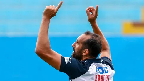 Hernán Barcos llegó para este año a Alianza Lima.