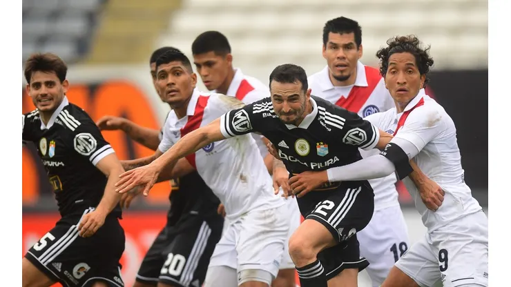 Liga 1: Cristal choca ante un aguerrido Municipal y empatan 1-1 en Matute