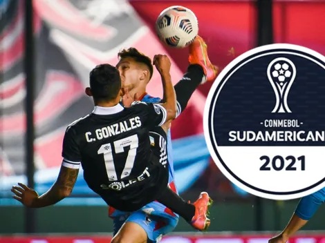 La 'chalaca' de Christofer Gonzáles fue premiada como 'mejor gol de la semana' en Copa Sudamericana