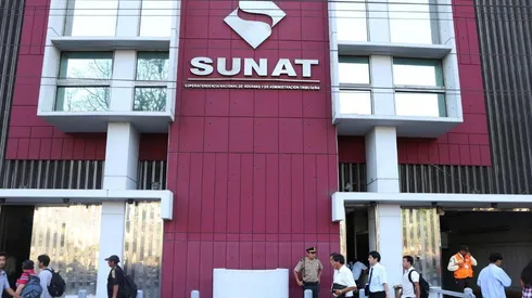 La Sunat es la Superintendencia Nacional de Aduanas y de Administración tributaria.