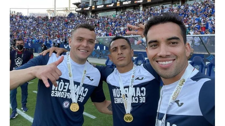 Yoshimar Yotún campeonó con el Cruz Azul la última Liga Mx.