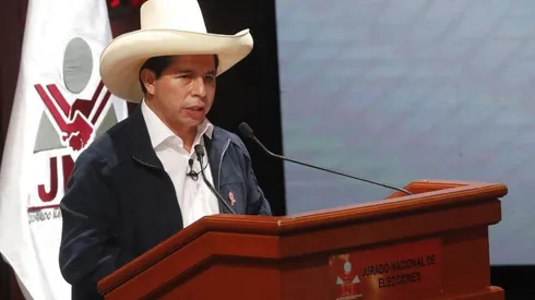 Pedro Castillo fue proclamado por el Jurado Nacional de Elecciones.