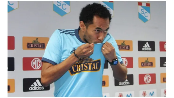 Lobatón, sincero: su reflexión sobre los juveniles, la situación de Riquelme y la final de la Bicentenario