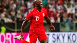 Luis Advíncula es el lateral derecho titular de la Selección Peruana.