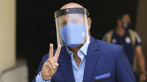 Afuera Irven Ávila: Roberto Mosquera envía su mejor equipo titular para enfrentar a Arsenal en Argentina