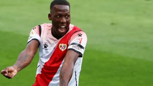 Luis Advíncula a horas de arribar a Argentina: la legión de peruanos que jugaron en Boca Juniors