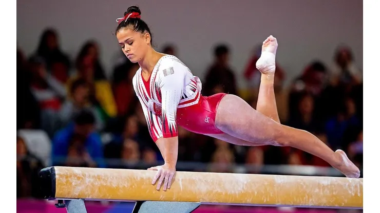 Orrego es nuestra representante en gimnasia.