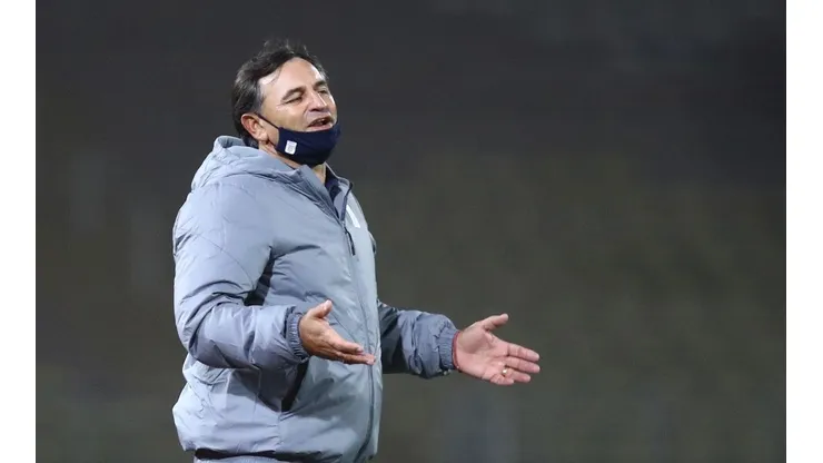 Fuerza, 'profe': Carlos Bustos se contagió de COVID-19 y no estará en el debut de Alianza Lima