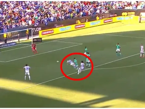 Yoshimar Yotún simuló una falta, se ganó la segunda amarilla y se fue expulsado