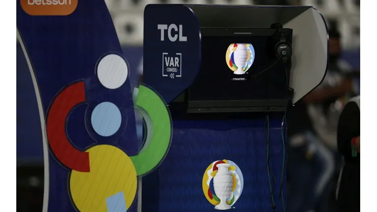 Venezuela v Ecuador: Group B - Copa America Brazil 2021