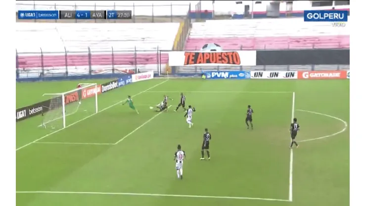 Tremenda goleada: Arley Rodríguez define a placer colocando el 4-1 frente a Ayacucho FC
