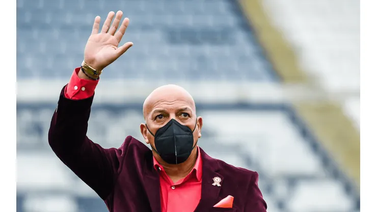 Roberto Mosquera tras victoria en Liga 1: "El partido se nos complica porque estábamos pensando en Argentina"