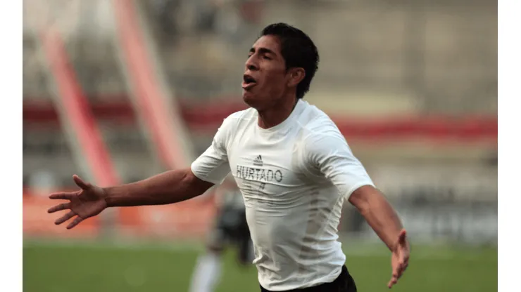 ¿Qué falta para que Paolo Hurtado juegue en Alianza Lima?