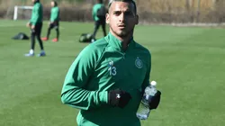 Saint-Étienne busca vender a Miguel Trauco en un precio bastante inferior para hacer dinero