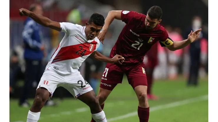 Venezuela v Peru: Group B - Copa America Brazil 2021
