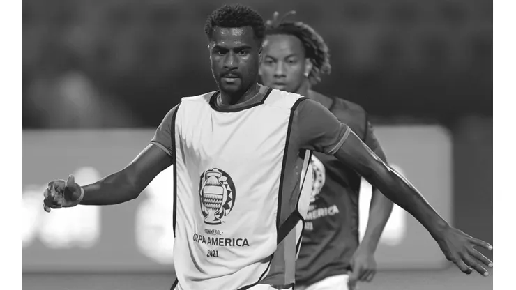 Hinchas critican a Christian Ramos: "Inservible. Desconvóquenlo. Su peor partido con la Selección Peruana"