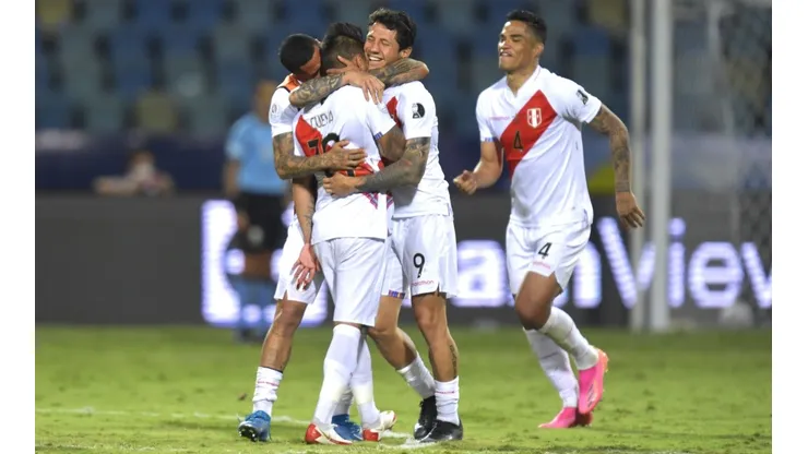 Peru v Paraguay: Quarterfinal - Copa America Brazil 2021