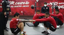 Gianluca Lapadula y Sergio Peña han sido titulares en la Selección Peruana.