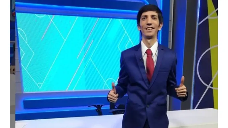 Giancarlo Granda es conductor y narrador en GolPerú.