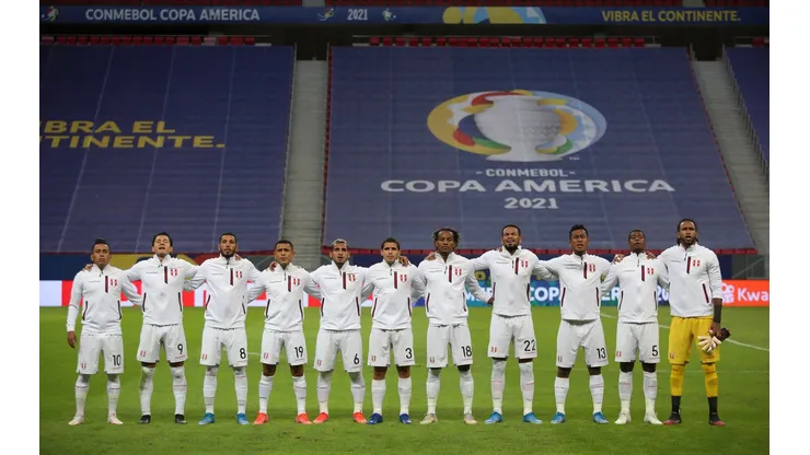 Copa América: ¡Con todo el corazón! Así entonó el himno nacional Gianluca Lapadula ante Venezuela