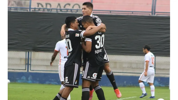 ¡Al ritmo de los jóvenes! Sporting Cristal vence 2-0 a Ayacucho FC y avanza a las semifinales de la Copa Bicentenario