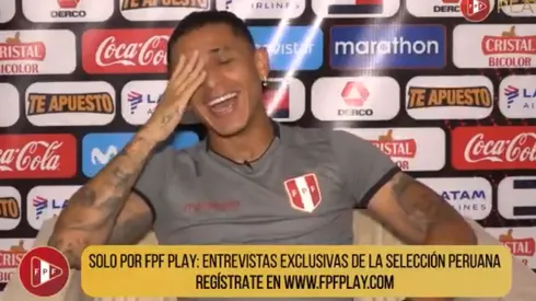 Yoshimar Yotún se puso nervioso cuando le preguntaron por Lapadula.
