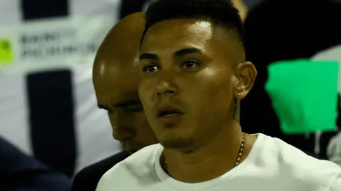 Jean Deza denunciado por agresión física a su aún esposa (madre de su hija)