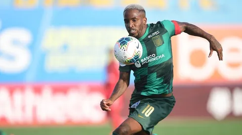 Jefferson Farfán sigue trabajando para volver a jugar con Alianza Lima: "Lo vamos a recuperar, pero no de manera rápida"